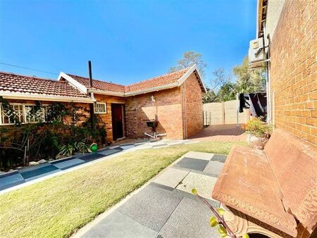 1 Bedroom Apartment in Blairgowrie