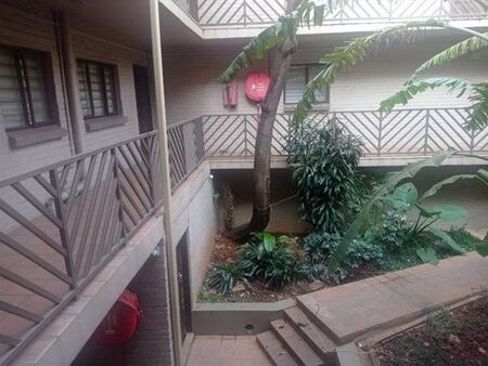 2 Bedroom Apartment in Westdene