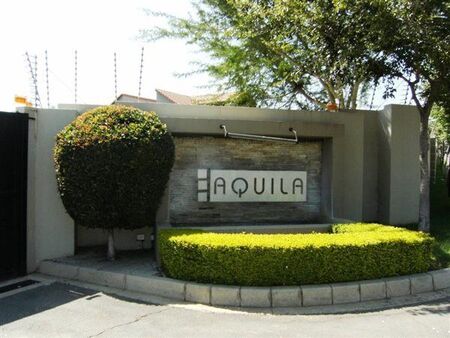 2.5 Bedroom Apartment in Fourways