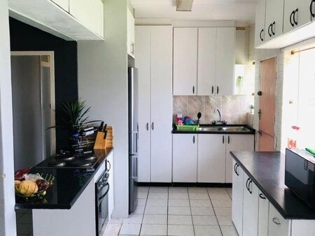 1 Bedroom House in Birchleigh