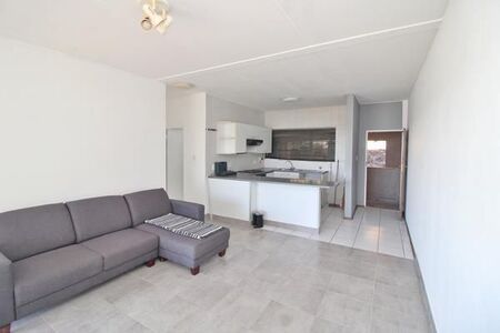 3 Bedroom Apartment in Sunnyrock