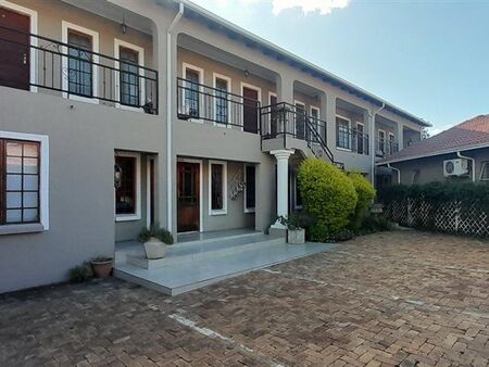 1 Bedroom Apartment in Brackenhurst