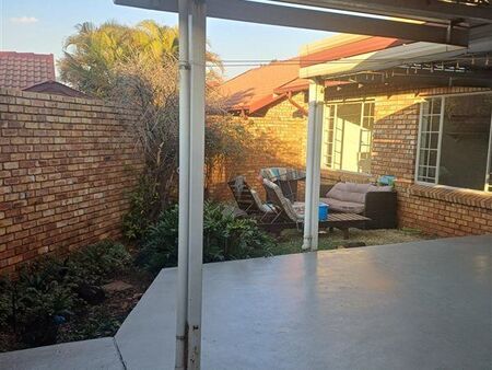 3 Bedroom Townhouse in Wierda Glen