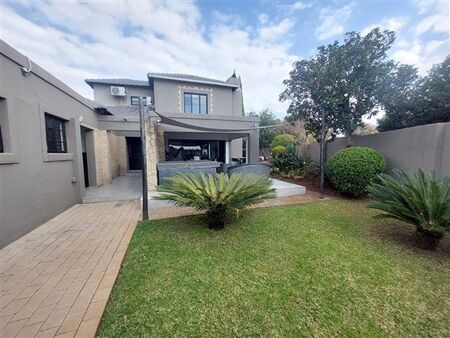 4 Bedroom House in Eldo Meadows
