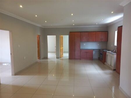 3 Bedroom Apartment in Erasmia