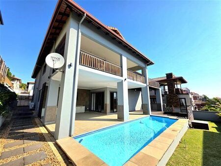 5 Bedroom House in Izinga Estate