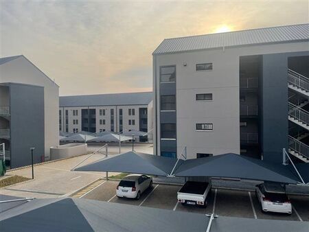 2 Bedroom Flat in Athlone Park