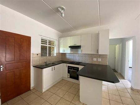 2 Bedroom Flat in Wilgeheuwel