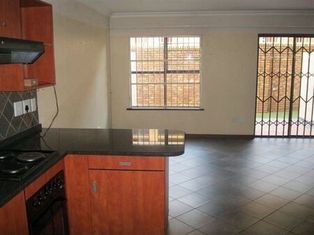 Studio apartment in Hatfield