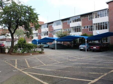 1.5 Bedroom Apartment in Sunnyside