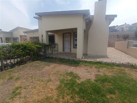 3 Bedroom Duet in Island View