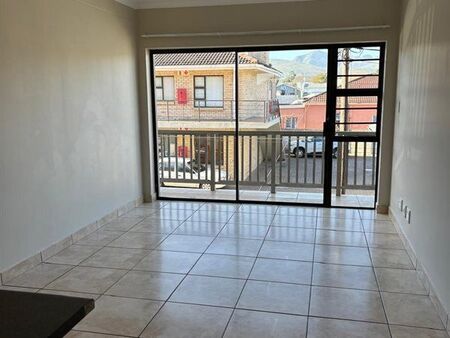 2 Bedroom Apartment in George Central