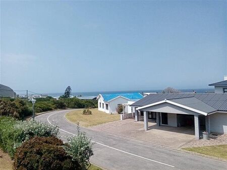 2 Bedroom House in Glentana