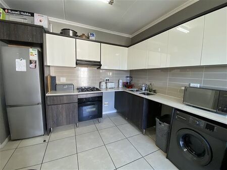 1 Bedroom Apartment in Parklands North