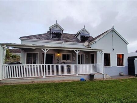 4 Bedroom House in Heather Park