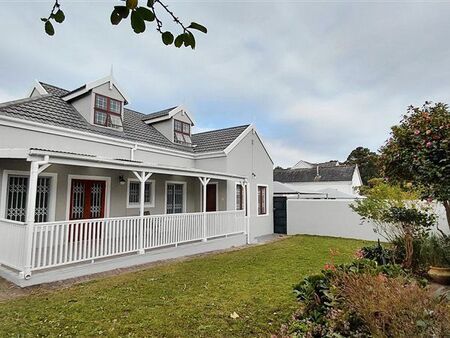 4 Bedroom House in Heather Park