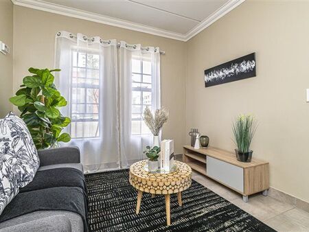 2 Bedroom Apartment in Scottsdene
