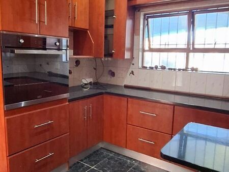 3 Bedroom House in Goodwood