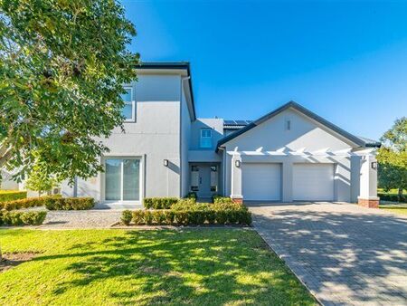 4 Bedroom House in Val de Vie