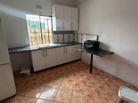 1 Bedroom Apartment in Kanyamazane