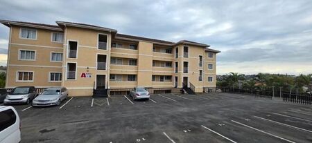 3 Bedroom apartment to rent in Parlock, Durban