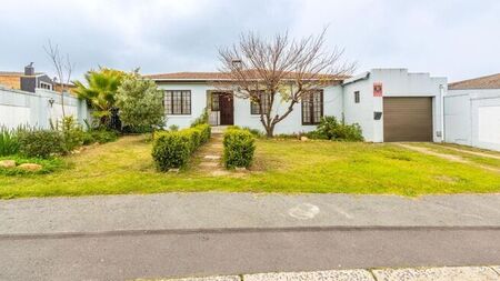 3 Bedroom house to rent in Klein Parys, Paarl