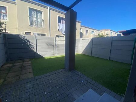 2 Bedroom duplex townhouse - sectional to rent in Parklands, Blouberg