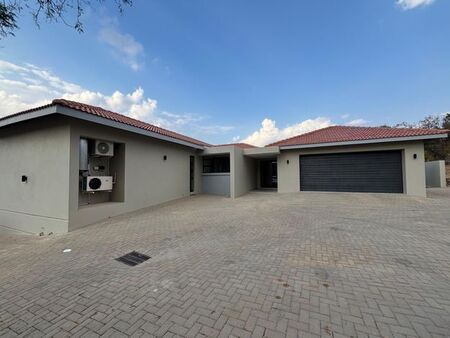 4 Bedroom house to rent in Drum Rock, Nelspruit