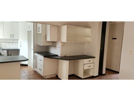 1 Bedroom Apartment in Clubview