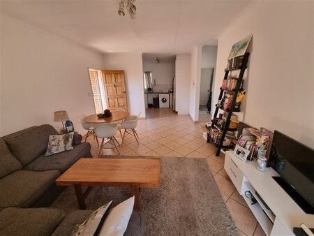 2 Bedroom Apartment in Pierre van Ryneveld