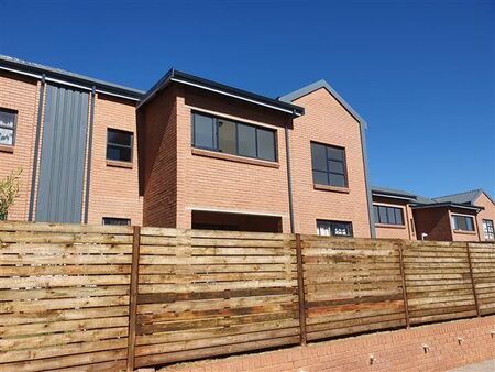 3 Bedroom Apartment in Southdowns Estate