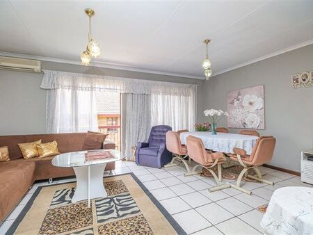 3 Bedroom House in Zwartkop