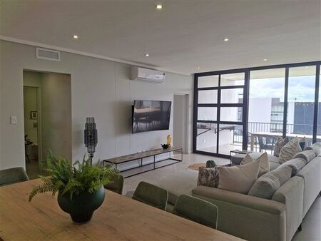 2 Bedroom House in Midfield Estate