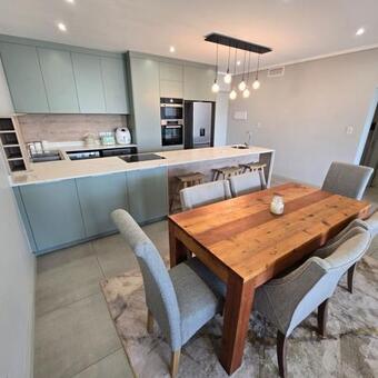 2 Bedroom Apartment in Midstream Estate