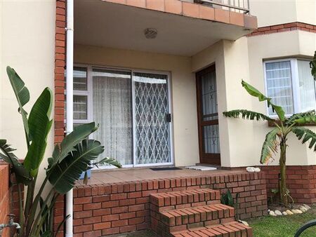 2 Bedroom Apartment in Bluewater Bay