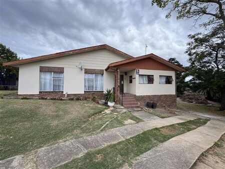 3 Bedroom House in Fairbridge Heights