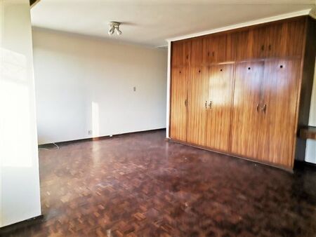 1 Bedroom Apartment in Port Elizabeth Central