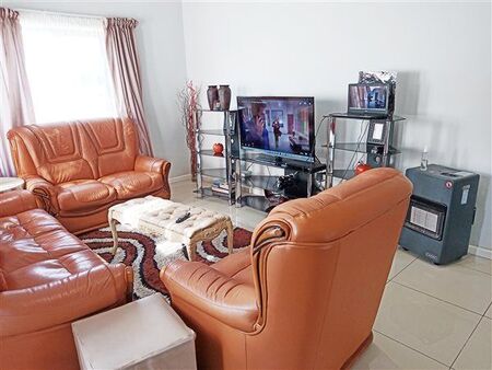 3 Bedroom Townhouse in Fairview