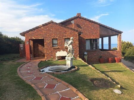 3 Bedroom House in Blue Horizon Bay
