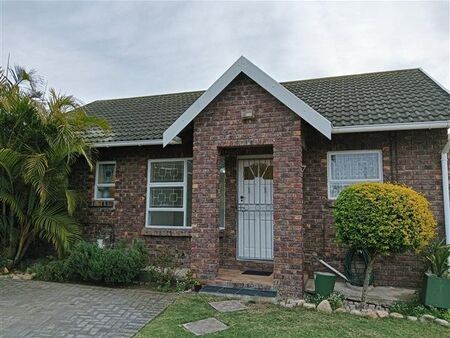 2 Bedroom Simplex in Cotswold