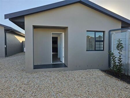 3 Bedroom House in Broadwood