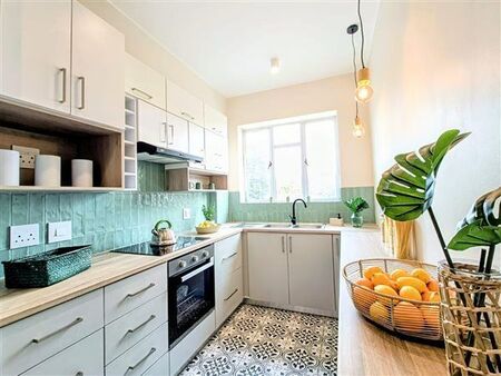 1 Bedroom Apartment in Humewood