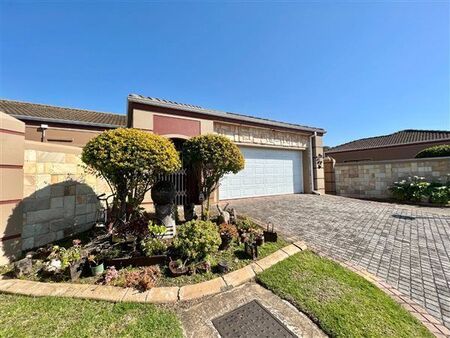 3 Bedroom Townhouse in Morningside