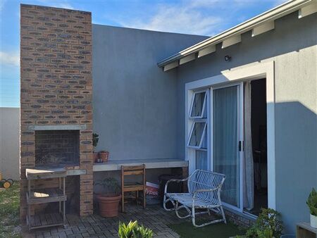 3 Bedroom Simplex in Salisbury Park