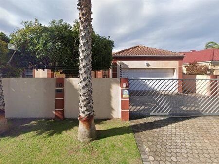 4 Bedroom House in Summerstrand