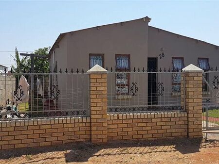 2 Bedroom House in Motherwell