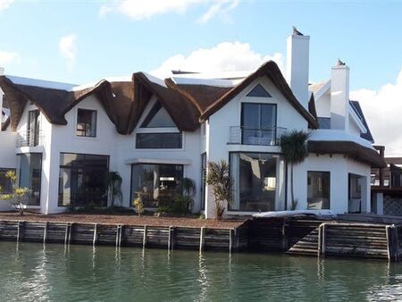 4 Bedroom House in St Francis Bay Canals