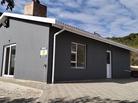 2 Bedroom House in Paradise Beach