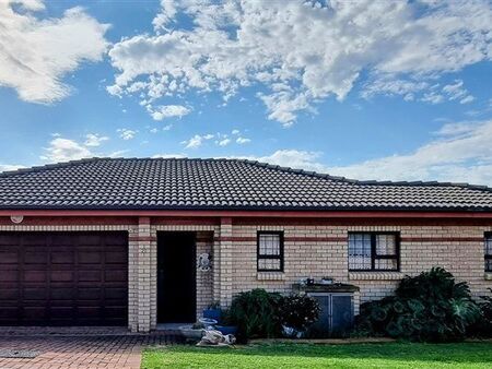 2 Bedroom House in Wavecrest