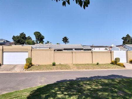 3 Bedroom Apartment in Southernwood
